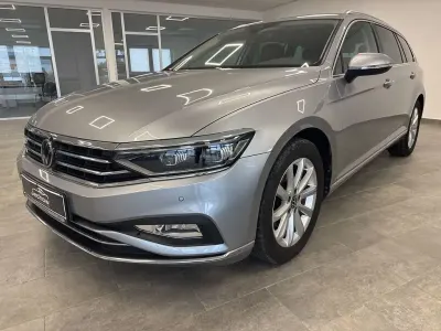 Gebraucht VW Passat Elegance 150 PS (110 kW) 2022 Silber Kombi