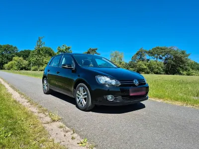 Gebraucht VW Golf VI S 122 PS (89 kW) 2010 Schwarz Kleinwagen