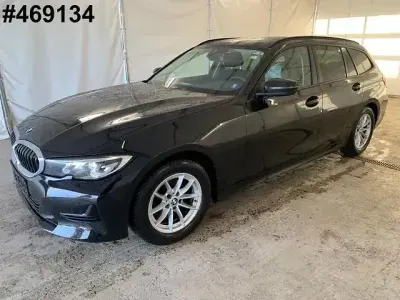 Gebraucht BMW 320 Advantage 190 PS (139 kW) 2022 Schwarz ii Kombi
