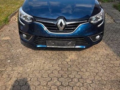Gebraucht Renault Mégane IV Experience 101 PS (74 kW) 2016 Blau Limousine