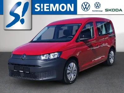 Gebraucht VW Caddy Basis 102 PS (75 kW) 2021 Rot Van / Kleinbus
