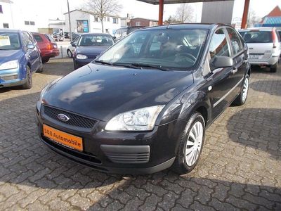 Gebraucht Ford Focus Trend 101 PS (74 kW) 2005 Schwarz Limousine