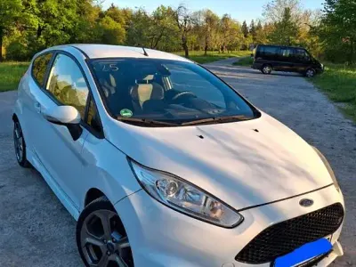 Second-hand Ford Fiesta ST 237 CP (174 kW) 2014 Alb Hatchback