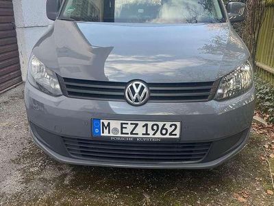 Gebraucht VW Caddy Team 86 PS (63 kW) 2013 Braun Van / Kleinbus