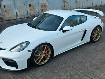 Gebraucht Porsche Cayman GT4 420 PS (308 kW) 2020 Weiß Coupé