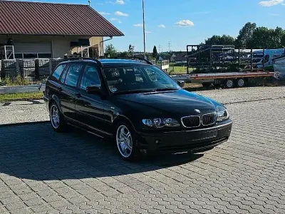 Gebraucht BMW 320 150 PS (110 kW) 2005 Schwarz Kombi