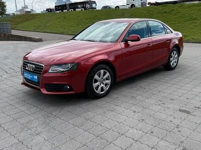 Używany Audi A4 Ambiente 179 KM (131 kW) 2010 Czerwony Sedan/Limuzyna