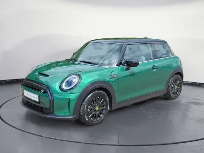 Gebraucht Mini Cooper SE Classic 135 kW (184 PS) 2022 Grün Kleinwagen