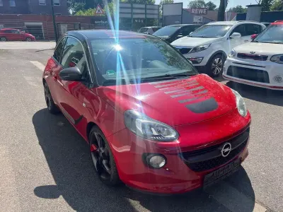 Gebraucht Opel Adam Slam 101 PS (74 kW) 2015 Sanguine/fire red Kleinwagen