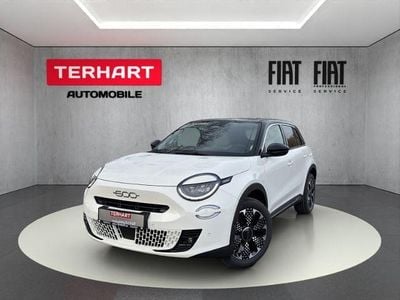 Neu Fiat 600 La Prima 136 PS (100 kW) 2025 Weiss SUV