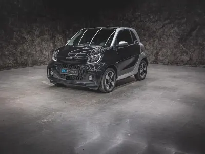 Gebraucht Smart ForTwo Electric Drive Passion Exclusive 60 kW (82 PS) 2024 Schwarz Coupé