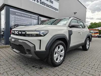 Neu Dacia Duster 120 PS (88 kW) 2026 Beige SUV