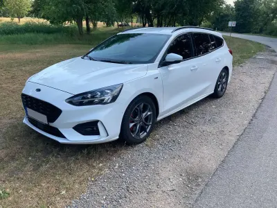 Gebraucht Ford Focus ST-Line 150 PS (110 kW) 2019 Weiß Kombi