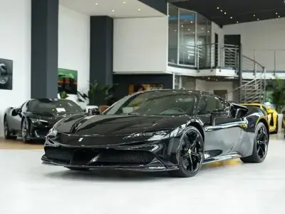 Gebraucht Ferrari SF90 1001 PS (736 kW) 2022 Nero daytona Coupé