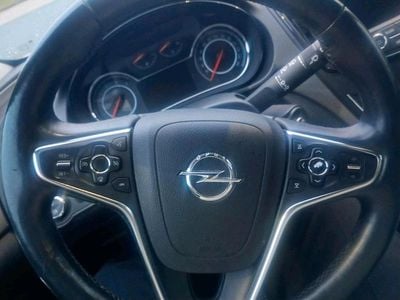 Gebraucht Opel Insignia 163 PS (119 kW) 2014 Grau Kombi