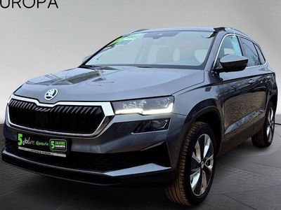 Grau Gebraucht 2022 Skoda Karoq Style SUV | 26.590 € (Etwas zu teuer)