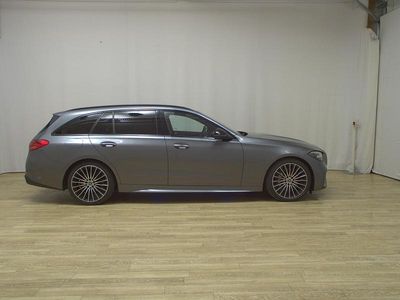 Gebraucht Mercedes C220 AMG line 220 PS (161 kW) 2024 Grau Kombi