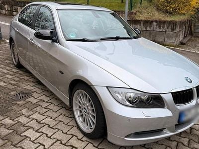 Gebraucht BMW 325 218 PS (160 kW) 2007 Silber Limousine