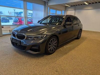 Grau Gebraucht 2019 BMW 330 M Sport Kombi | 28.940 € (Fairer Preis)