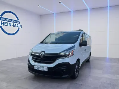 Gebraucht Renault Trafic Komfort 145 PS (106 kW) 2019 Gletscherweiss Van / Kleinbus