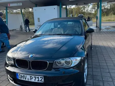 Gebraucht BMW 118 Cabriolet Comfort Edition 149 PS (109 kW) 2009 Schwarz Cabrio