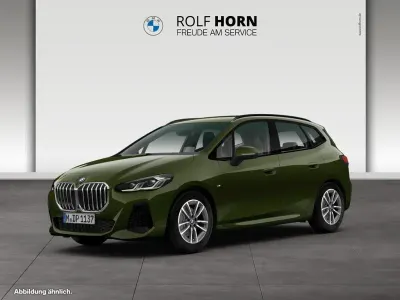 Gebraucht BMW 220 Active Tourer M Sport 170 PS (125 kW) 2025 Grün Van / Kleinbus