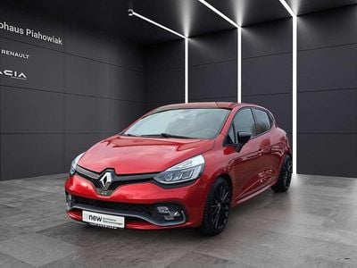 Gebraucht Renault Clio IV Trophy 220 PS (161 kW) 2017 Rot Limousine