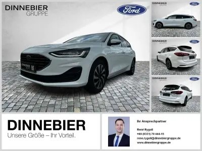 Gebraucht Ford Focus Titanium 125 PS (91 kW) 2023 Weiß Kombi