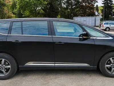 Używany Renault Espace 160 KM (117 kW) 2016 Czarny Minivan