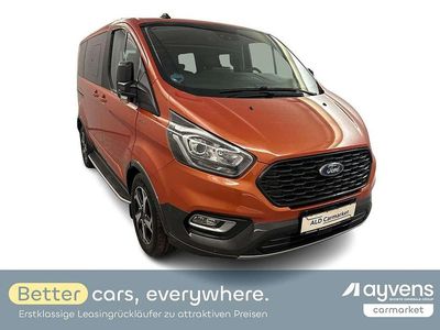 Second-hand Ford Tourneo 170 CP (125 kW) 2023 Portocaliu Monovolum