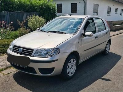 Gebraucht Fiat Punto 60 PS (44 kW) 2004 Silber Kleinwagen