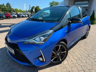 Gebraucht Toyota Yaris Hybrid Style 101 PS (74 kW) 2018 Blau Kleinwagen