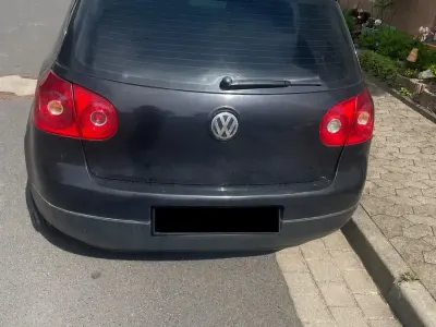 Gebraucht VW Golf V 102 PS (75 kW) 2005 Blau Kleinwagen