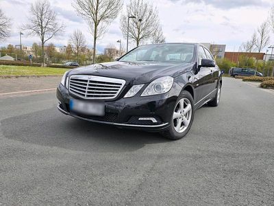 Gebraucht Mercedes E200 184 PS (135 kW) 2010 Schwarz Limousine