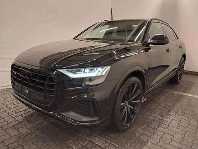 Gebraucht Audi Q8 S-Line 231 PS (169 kW) 2021 Orcaschwarz metallic SUV