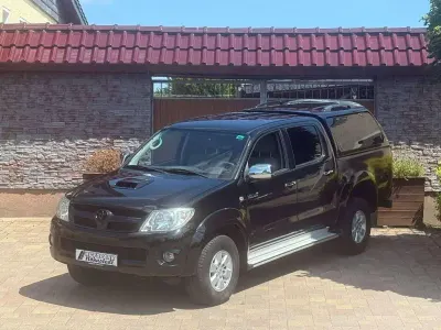 Gebraucht Toyota HiLux Sol 171 PS (125 kW) 2009 Schwarz Pickup
