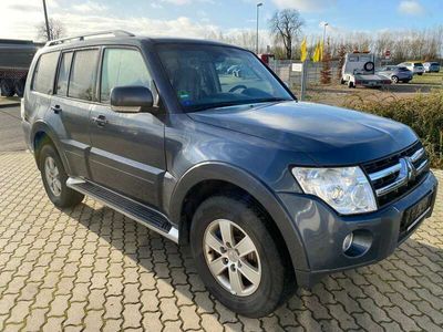 gebraucht Mitsubishi Pajero 3.2 DI-D. ..........