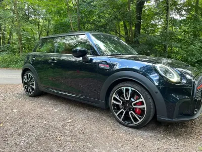 Gebraucht Mini John Cooper Works 231 PS (169 kW) 2022 Schwarz Kleinwagen