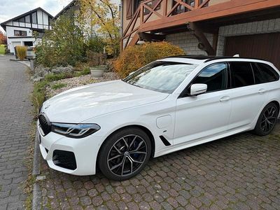 Usata BMW 530e M Sport 292 CV (214 kW) 2020 Bianco Station wagon