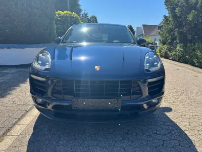 Gebraucht Porsche Macan 252 PS (185 kW) 2018 Nachtblaumetallic SUV