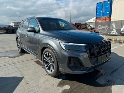 Gebraucht Audi Q7 S-Line 252 PS (185 kW) 2024 Grau SUV