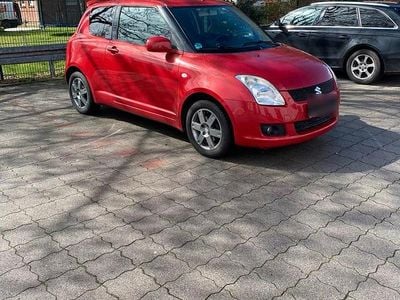 Second-hand Suzuki Swift 93 CP (68 kW) 2009 Roșu Hatchback