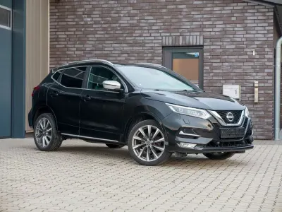 Gebraucht Nissan Qashqai 360º 159 PS (116 kW) 2019 Schwarz SUV