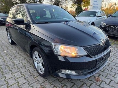 Schwarz Gebraucht 2017 Skoda Fabia Cool Edition Limousine | 5.980 € (Fairer Preis)