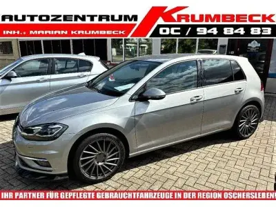 Gebraucht VW Golf VII Sport 110 PS (80 kW) 2017 Grau Limousine