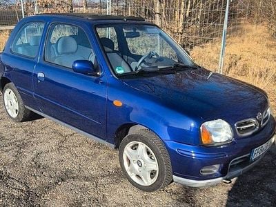 Gebraucht Nissan Micra Comfort 60 PS (44 kW) 2002 Violet Kleinwagen