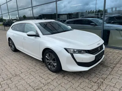 Gebraucht Peugeot 508 SW Allure 131 PS (96 kW) 2020 Weiß Kombi