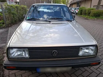 Gebraucht VW Jetta 70 PS (51 kW) 1985 Gold Limousine