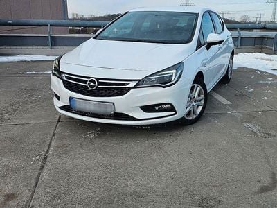 Gebraucht Opel Astra Innovation 110 PS (80 kW) 2018 Weiß Limousine