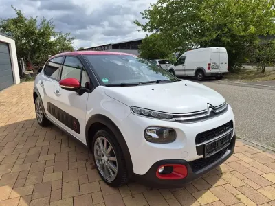 Gebraucht Citroën C3 Shine 102 PS (75 kW) 2019 Weiß Kleinwagen